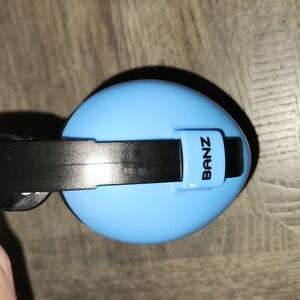 Baby Banz ear protection 0-2 years